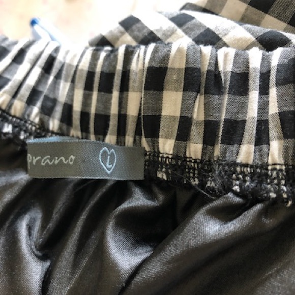 Summer top - Picture 3 of 3